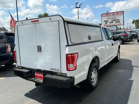 Used 2017 Ford F150 XL w/ Equipment Group 101A Mid RWD image 3