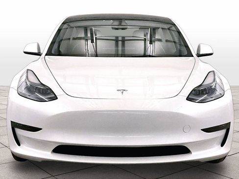 Used 2023 Tesla Model 3 Long Range image 3