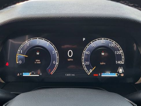 Certified 2025 Jeep Grand Cherokee Altitude RWD image 16