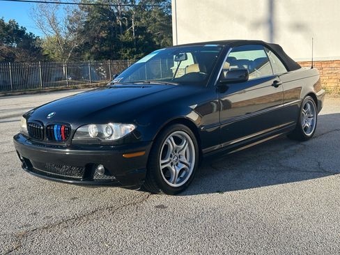 Used 2006 BMW 330Ci Convertible image 2
