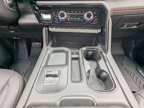New 2026 GMC Sierra 2500 AT4 w/ AT4 Premium Plus Package AWD/4WD image 20
