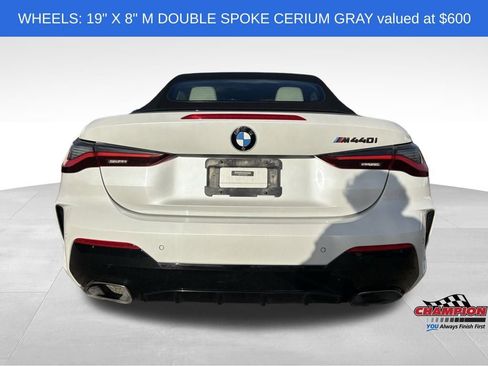 Used 2021 BMW M440i Convertible w/ Premium Package image 5