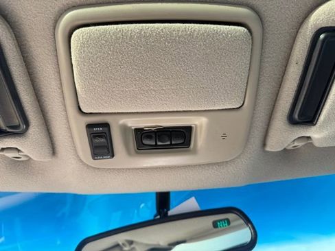 Used 2000 Cadillac Eldorado ESC w/ Comfort/Convenience Pkg image 28