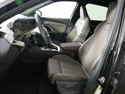 New 2025 Audi Q5 Premium Plus image 13