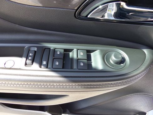 Used 2021 Buick Encore Preferred w/ Safety Package AWD/4WD image 19