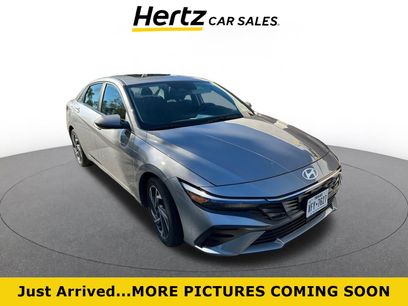 Used 2025 Hyundai Elantra SEL