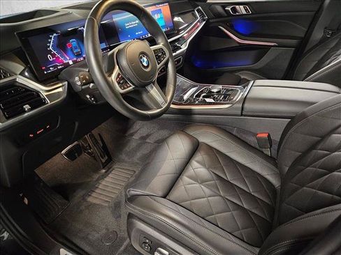 Used 2025 BMW X5 sDrive40i w/ M Sport Package RWD image 10