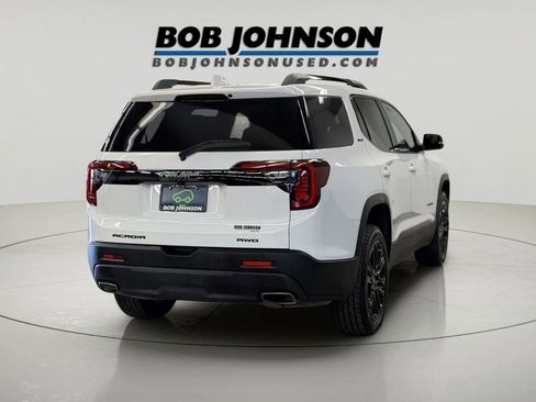 Certified 2023 GMC Acadia SLE w/ Driver Convenience Package AWD/4WD image 3