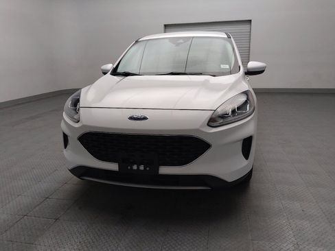 Used 2021 Ford Escape SE FWD image 15