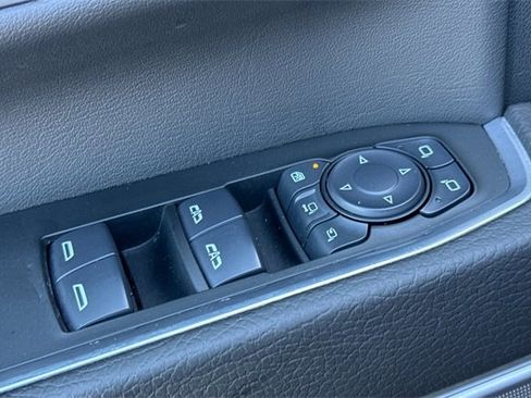 Used 2024 GMC Sierra 2500 Denali w/ Denali Reserve Package image 12