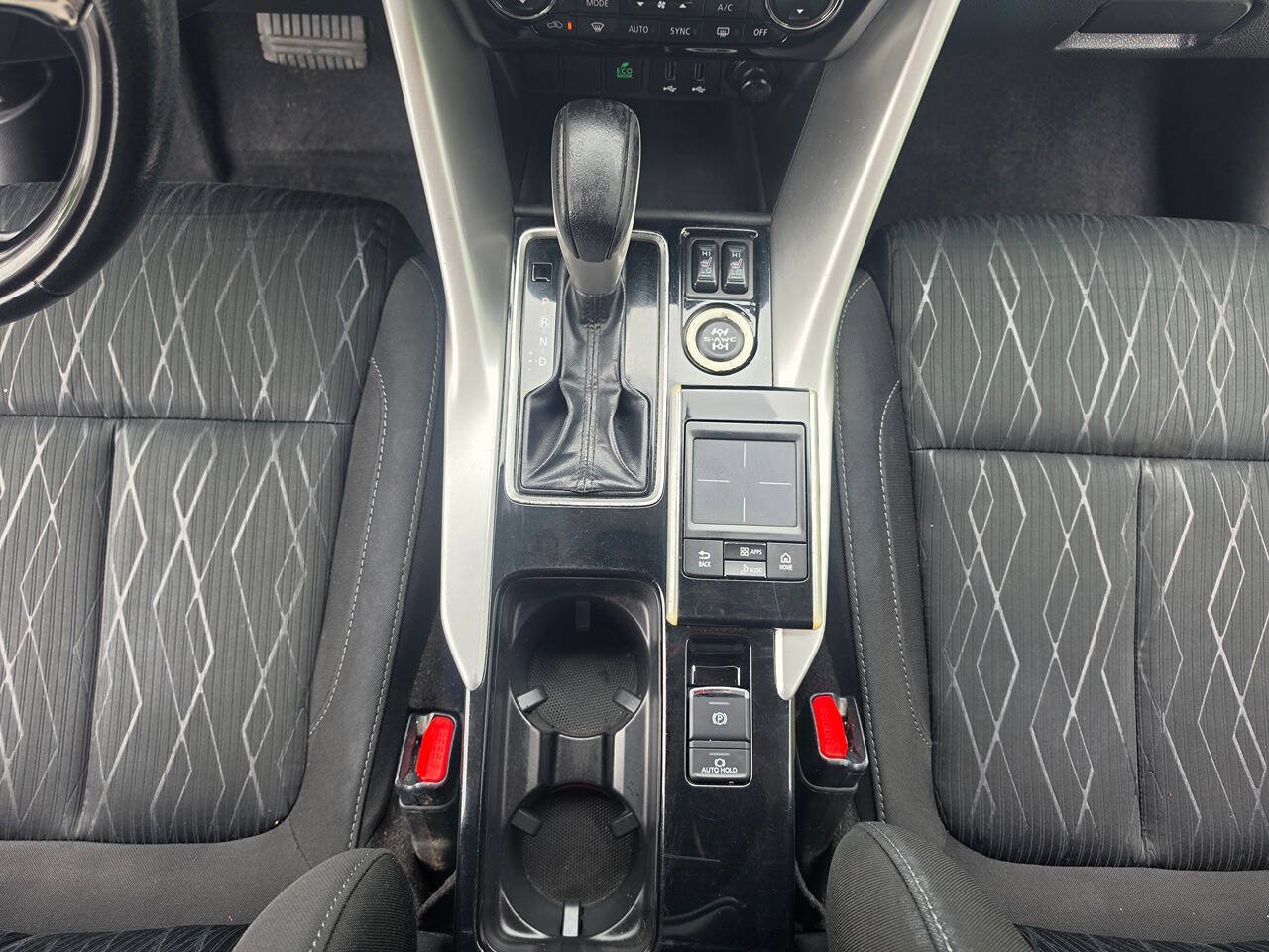 Used 2019 Mitsubishi Eclipse Cross SE AWD/4WD image 46