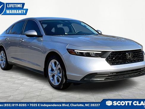 Used 2025 Honda Accord LX image 1