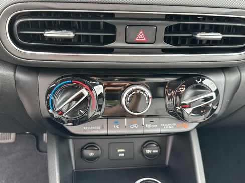 Used 2023 Hyundai Kona SEL image 20