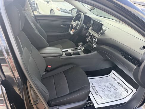Used 2025 Nissan Sentra SV w/ Trunk Package FWD image 18