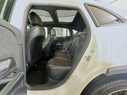 Used 2023 Mercedes-Benz GLA 250 image 28