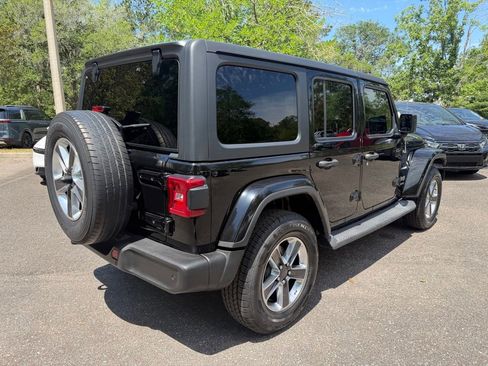 Used 2021 Jeep Wrangler Unlimited Sahara w/ Safety Group AWD/4WD image 6