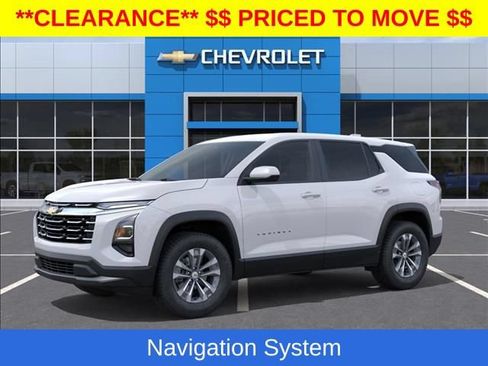 New 2026 Chevrolet Equinox LT FWD image 2