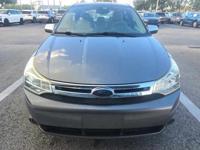 Used 2009 Ford Focus SEL FWD image 6