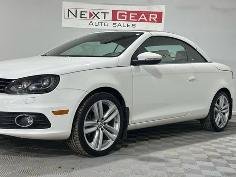 Used 2013 Volkswagen Eos Executive image 6