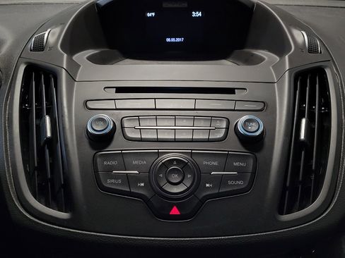 Used 2017 Ford Escape SE w/ SE Sport Appearance Package FWD image 25