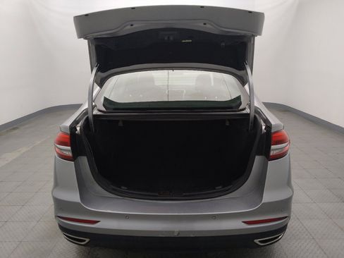Used 2020 Ford Fusion SE AWD/4WD image 29