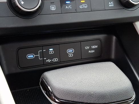 Certified 2026 Hyundai Tucson SE AWD/4WD image 17