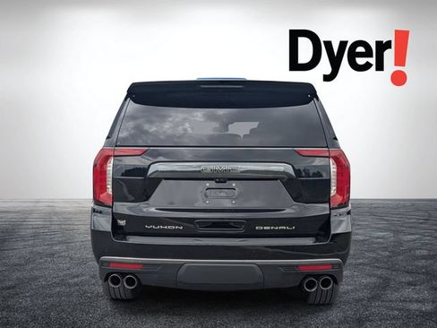 Used 2023 GMC Yukon Denali Ultimate w/ LPO, Floor Liner Package AWD/4WD image 5