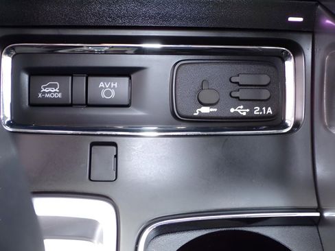 Used 2022 Subaru Ascent Premium w/ Convenience Package image 23