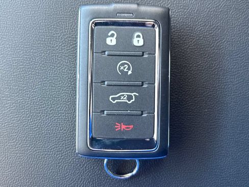 New 2026 Jeep Cherokee Limited AWD/4WD image 25
