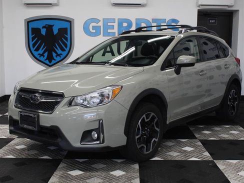 Used 2016 Subaru Crosstrek 2.0i Premium AWD/4WD image 1