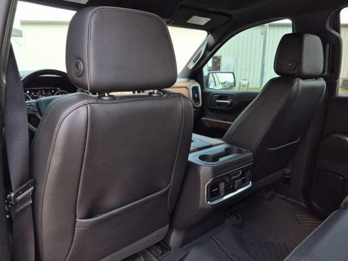 Used 2021 Chevrolet Silverado 1500 High Country AWD/4WD image 12