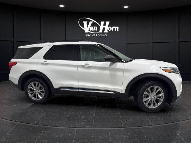 Used 2023 Ford Explorer XLT w/ Equipment Group 202A AWD/4WD image 8
