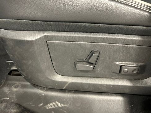 New 2025 RAM 2500 Laramie image 18