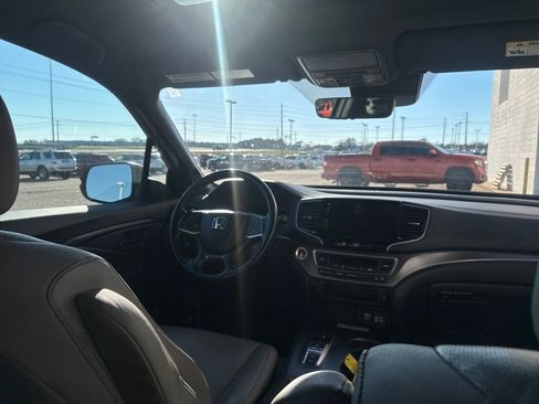 Used 2023 Honda Passport EX-L image 29