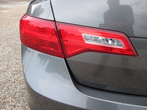 Used 2014 Acura ILX w/ Premium Package FWD image 22