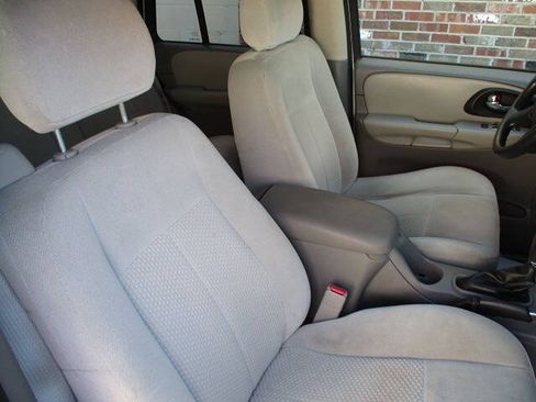 Used 2007 Chevrolet TrailBlazer LS w/ Skid Plate Package AWD/4WD image 20