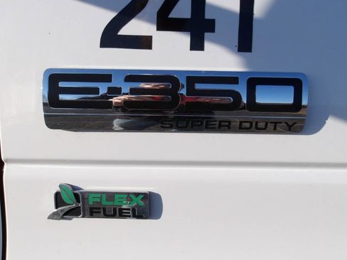 Used 2013 Ford E-350 and Econoline 350 Super Duty w/ Payload Pkg image 15