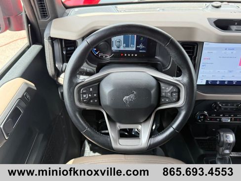 Used 2024 Ford Bronco Wildtrak AWD/4WD image 17