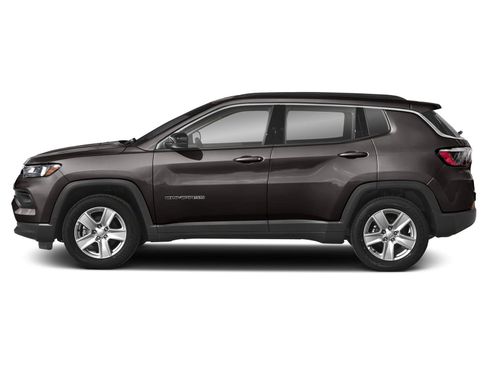Used 2022 Jeep Compass Sport AWD/4WD image 3