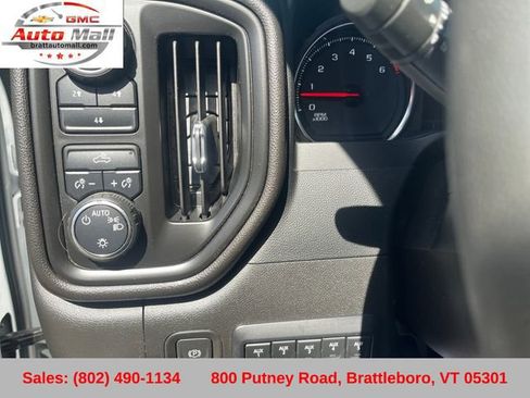Used 2022 Chevrolet Silverado 2500 Custom w/ Custom Convenience Package AWD/4WD image 32