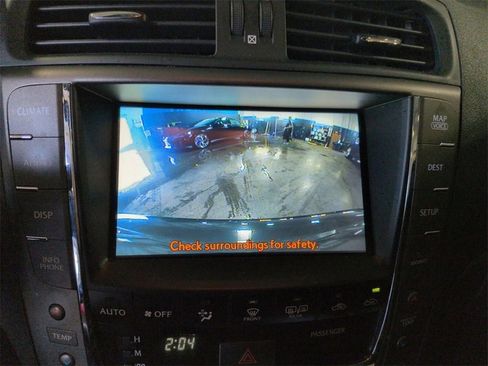 Used 2012 Lexus IS 250C w/ Luxury Pkg image 23