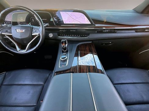 Certified 2022 Cadillac Escalade Premium Luxury w/ Performance Package image 15