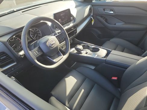 New 2026 Nissan Rogue Dark Armor FWD image 9