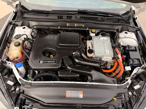 Used 2018 Ford Fusion SE w/ Equipment Group 602A image 41