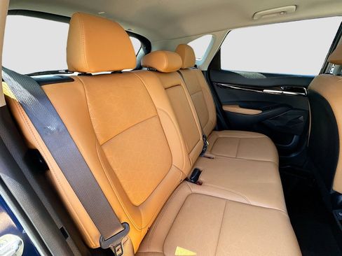 Certified 2025 Kia Seltos EX w/ EX Sunroof Package FWD image 31