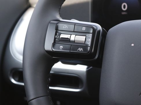 New 2026 Hyundai Ioniq 9 SEL image 23