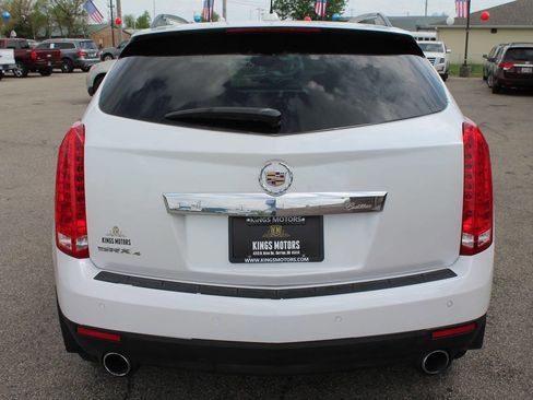 Used 2016 Cadillac SRX Luxury image 4