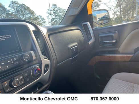 Used 2015 GMC Sierra 1500 SLE w/ SLE Value Package image 28