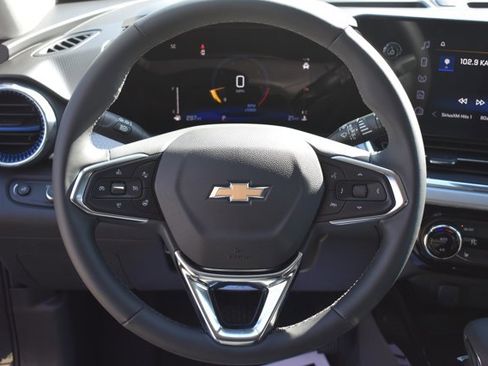 New 2026 Chevrolet Trax LT image 19