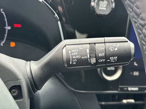 Used 2025 Lexus NX 250 FWD w/ Accessory Package (Z1) image 32